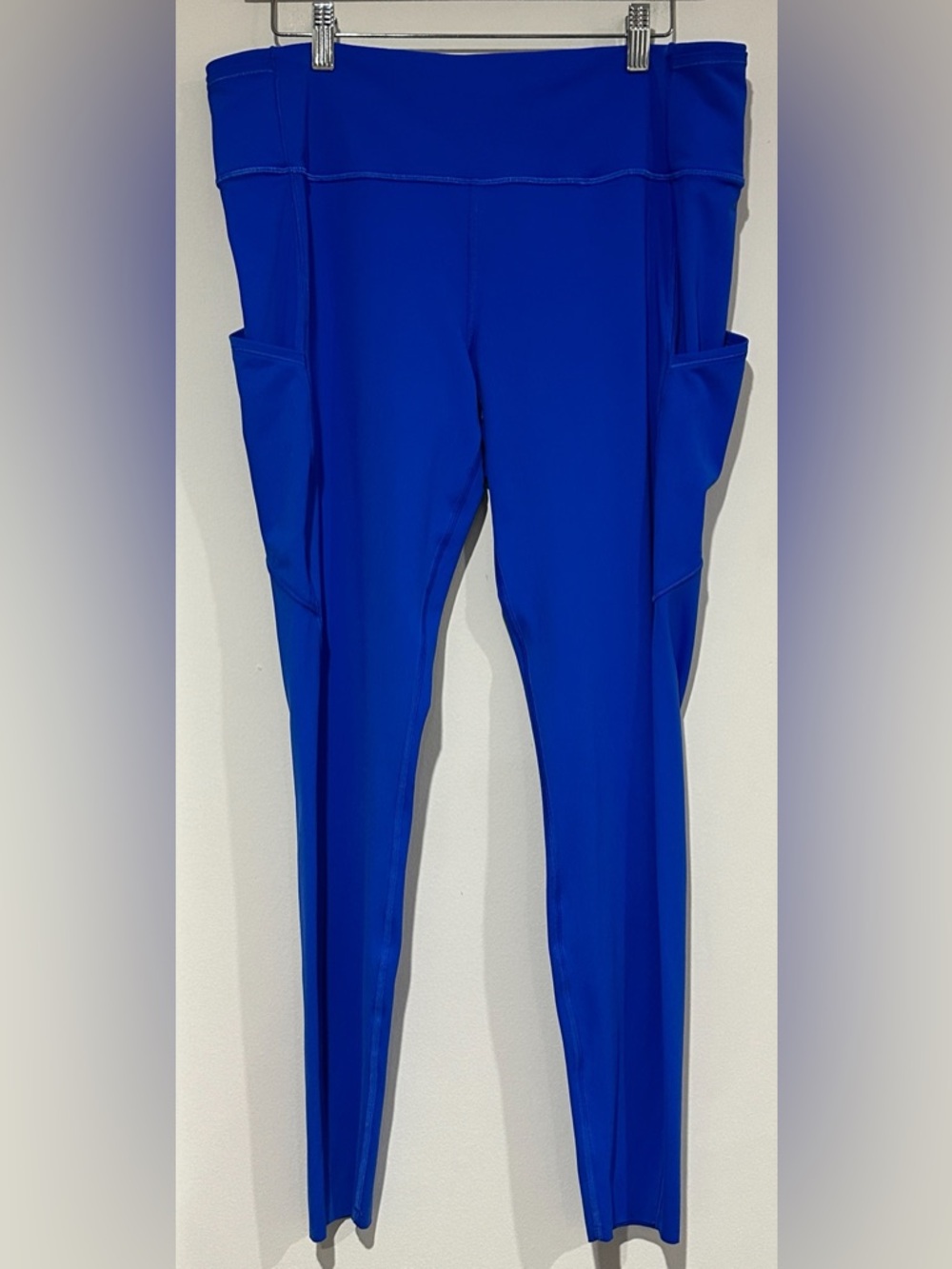 Lululemon Fast and Free Tight 28" Cerulean Blue - Picture 4 of 8